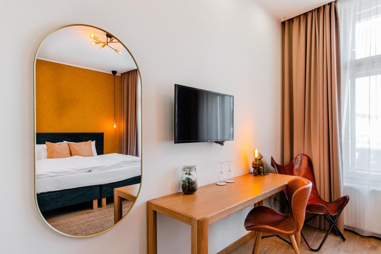 H11 Rooms Esztergom Eksteriør bilde